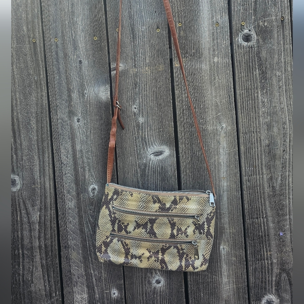 Vintage collection Hobo Crossbody BAG clean inside and out